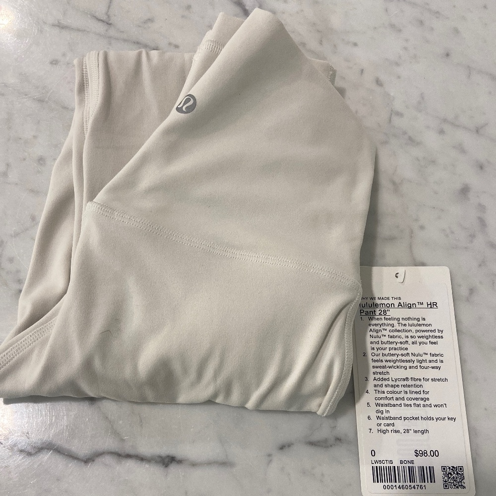 New with tags Lulu leggings!
